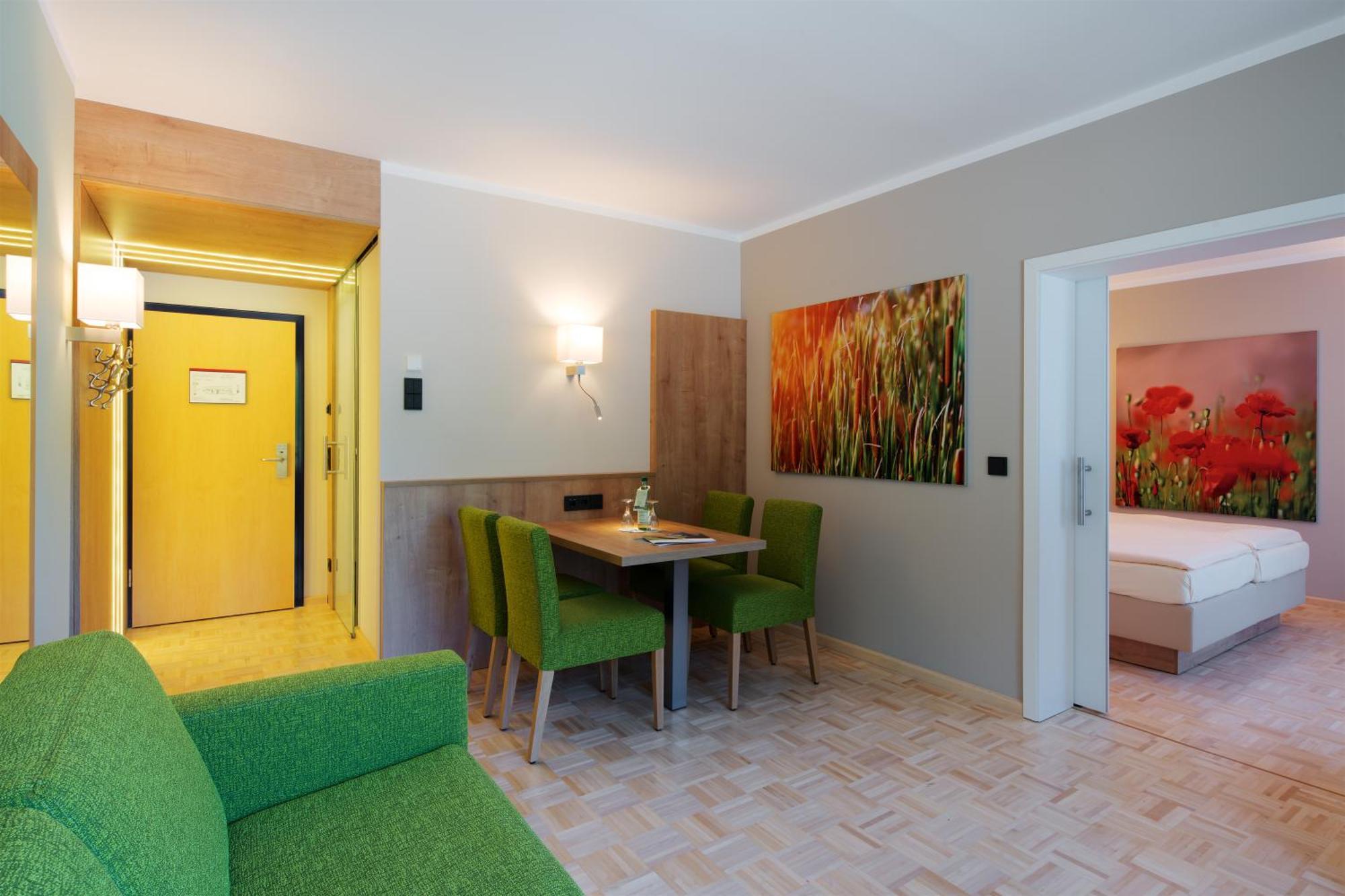 Bio-Seehotel Zeulenroda Екстериор снимка