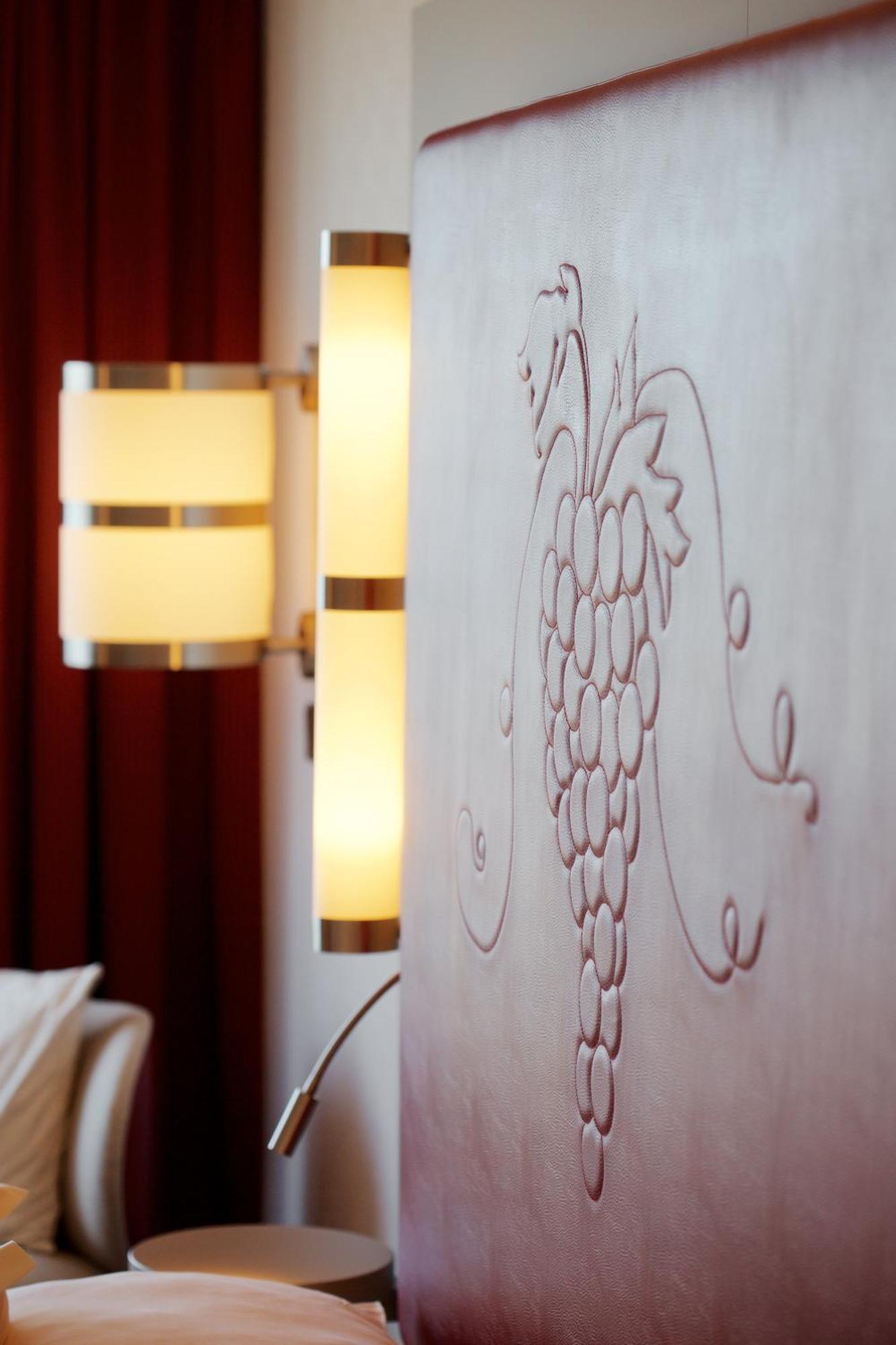 Bio-Seehotel Zeulenroda Екстериор снимка